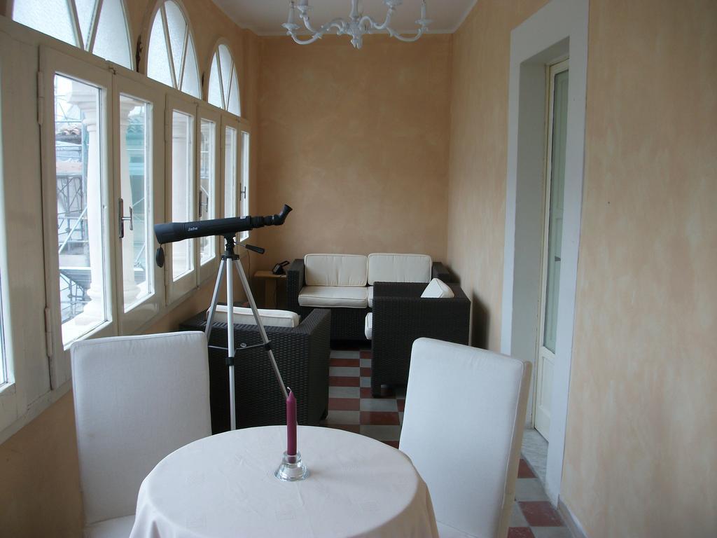 La Loggia Di Federico Hotel Navelli Cameră foto